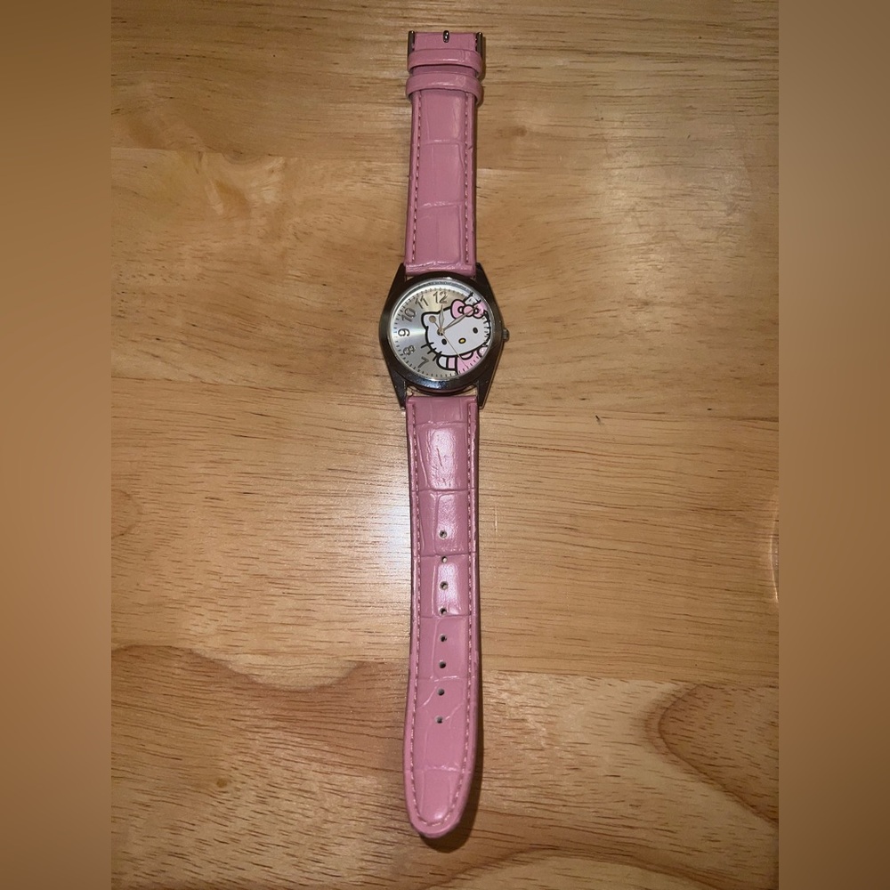 Hello Kitty Sanrio Pink Watch